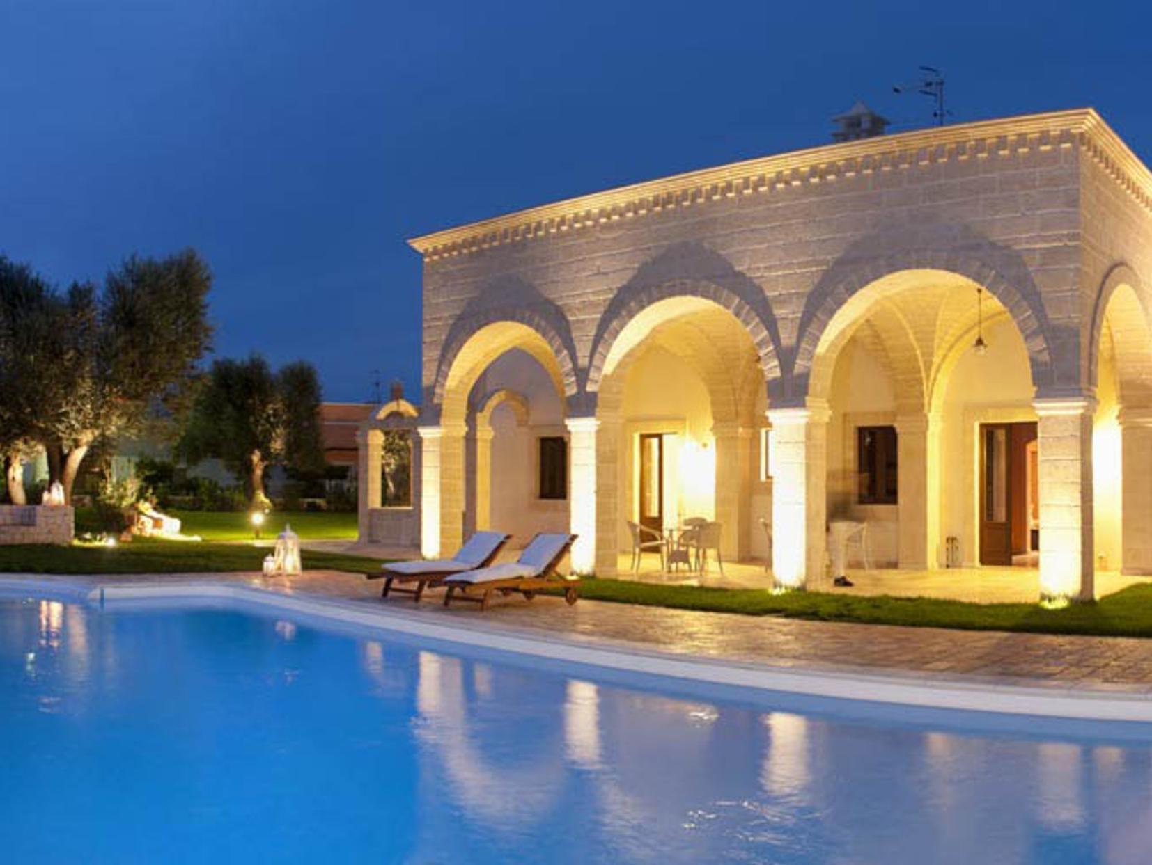 Donna Lucrezia Guest House Pezze Di Greco Exterior foto